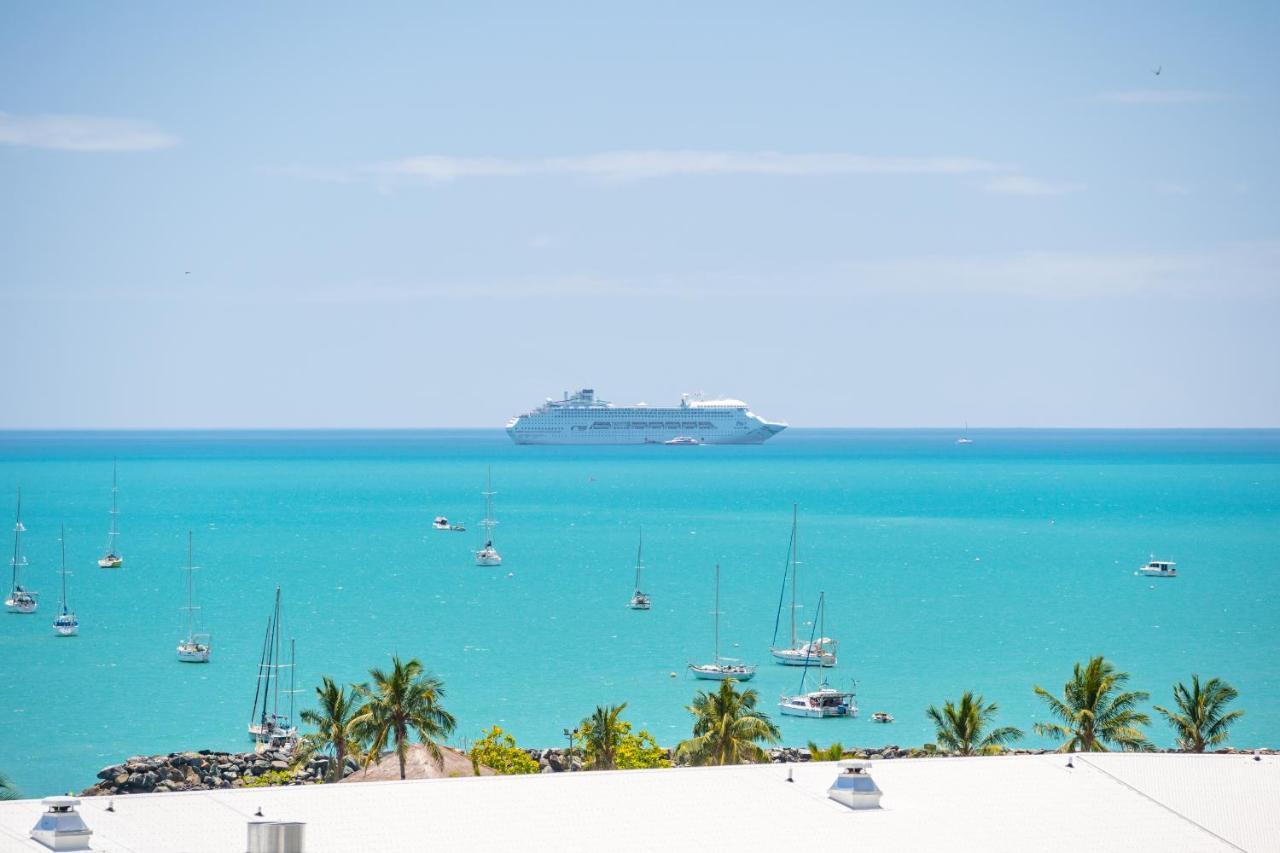 Ocean Views 16 Pool & Spa Wi-Fi Airlie Beach Ngoại thất bức ảnh